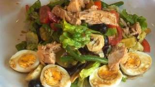 How To Prepare Salad Nicoise [upl. by Verine973]