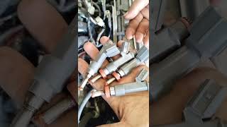 Fuel injector change Toyota fuel mechanic [upl. by Epilef722]